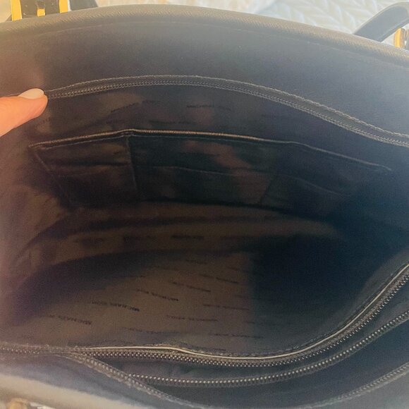 Michael Kors Black Large Jet Set Snap Pocket Tote Handbag - Picture 6 of 15